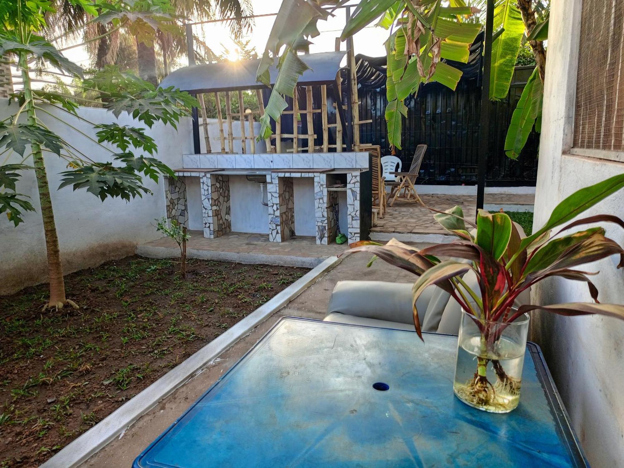 Casa Cacheu Homestay Guest House Bissau Eksteriør billede